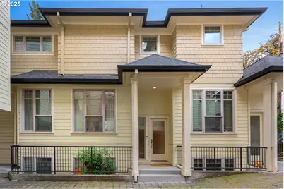 2416 SW Cedar St, Portland, OR 97205 - Photo 2