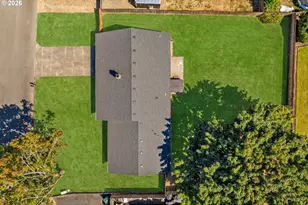 211 NW Loan Pl, Vancouver, WA 98665 - Photo 2