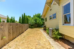 630 SE 1st St, McMinnville, OR 97128 - Photo 44