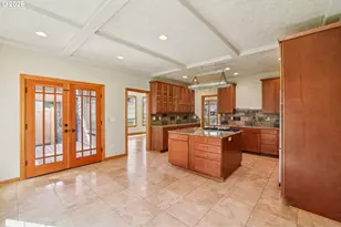 2190 NE 229th Ct, Fairview, OR 97024 - Photo 18