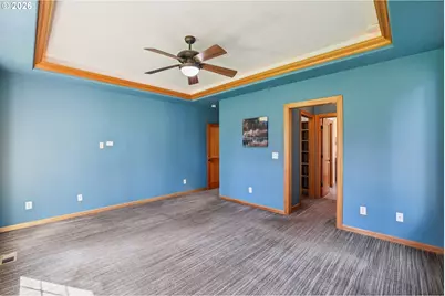 2190 NE 229th Ct, Fairview, OR 97024 - Photo 28