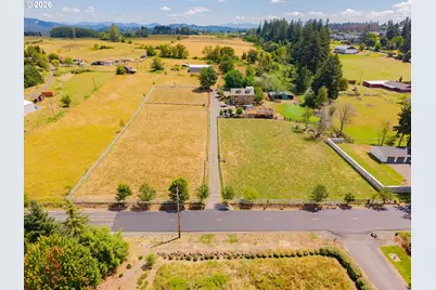 2015 SE 283rd Ave, Camas, WA 98607 - Photo 2