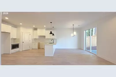 14211 SE Cannon St, Portland, OR 97236 - Photo 8