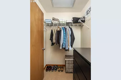 2335 NW Raleigh St #305, Portland, OR 97210 - Photo 18