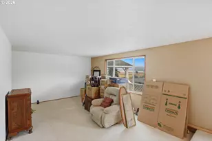 1624 Applewood Dr, Coos Bay, OR 97420 - Photo 24