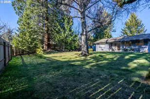 10480 SW Meadow St, Tigard, OR 97223 - Photo 20