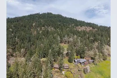 1915 NW Cascade Heights Dr, Albany, OR 97321 - Photo 12