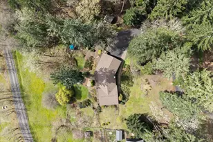 1915 NW Cascade Heights Dr, Albany, OR 97321 - Photo 10