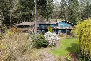1915 NW Cascade Heights Dr, Albany, OR 97321 - Photo 2
