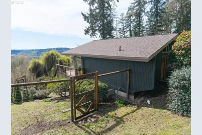 1915 NW Cascade Heights Dr, Albany, OR 97321 - Photo 8