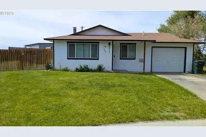 280 Heather Dr, Stanfield, OR 97875 - Photo 1