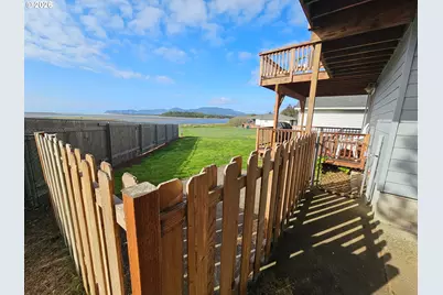 26230 Sandlake Rd, Cloverdale, OR 97112 - Photo 34