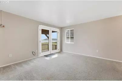 26230 Sandlake Rd, Cloverdale, OR 97112 - Photo 16