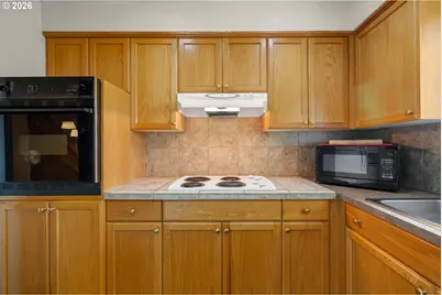 14630 Leland Rd, Oregon City, OR 97045 - Photo 12