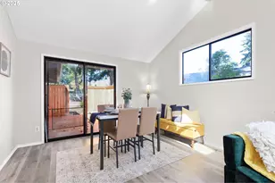 16671 SE Haig Dr, Portland, OR 97236 - Photo 18