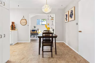 16671 SE Haig Dr, Portland, OR 97236 - Photo 14