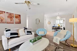 16671 SE Haig Dr, Portland, OR 97236 - Photo 8