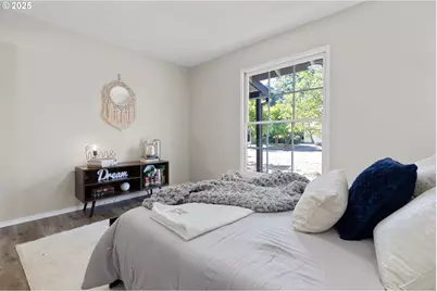 16671 SE Haig Dr, Portland, OR 97236 - Photo 38