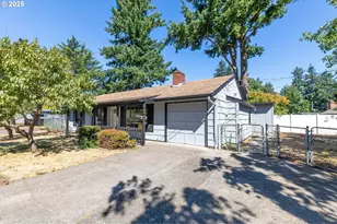 16671 SE Haig Dr, Portland, OR 97236 - Photo 4