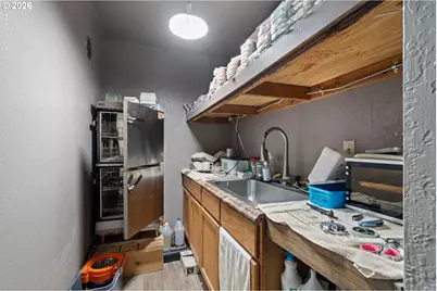 1304 Ocean Beach Hwy, Longview, WA 98632 - Photo 24