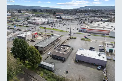 1304 Ocean Beach Hwy, Longview, WA 98632 - Photo 34