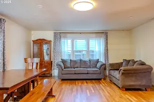 8027 SE Rhone St, Portland, OR 97206 - Photo 6