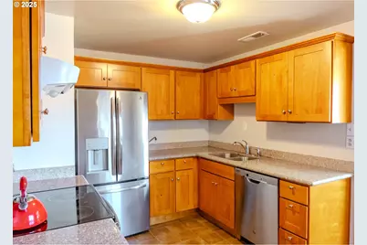 8027 SE Rhone St, Portland, OR 97206 - Photo 20