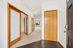 5582 N St, Washougal, WA 98671 - Photo 4