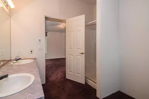 1949 SE Palmquist Rd, Gresham, OR 97080 - Photo 32