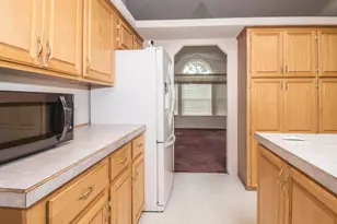 1949 SE Palmquist Rd, Gresham, OR 97080 - Photo 16