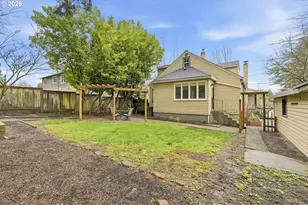 5820 SW Nevada Ct, Portland, OR 97219 - Photo 30