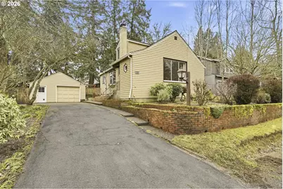 5820 SW Nevada Ct, Portland, OR 97219 - Photo 1