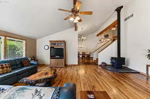 16524 S Bradley Rd, Oregon City, OR 97045 - Photo 8