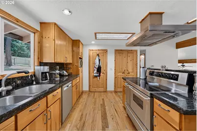 16524 S Bradley Rd, Oregon City, OR 97045 - Photo 14