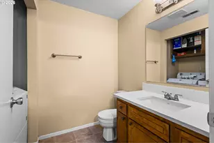 2050 Popcorn Ct, Salem, OR 97304 - Photo 20