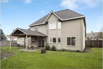 592 NE Goldie Dr, Hillsboro, OR 97124 - Photo 40