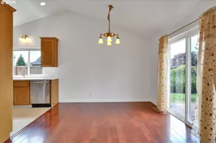 6021 Firestone Dr, Eugene, OR 97402 - Photo 10