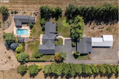 27200 S Barlow Rd, Canby, OR 97013 - Photo 36