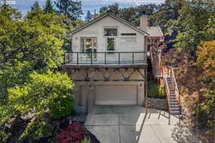 2114 Garrison St, The Dalles, OR 97058 - Photo 2