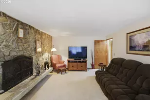 1624 Applewood Dr, Coos Bay, OR 97420 - Photo 24