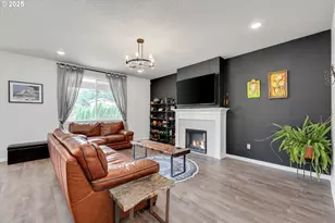 138 S 7th St, Carlton, OR 97111 - Photo 12