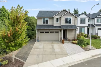 138 S 7th St, Carlton, OR 97111 - Photo 2