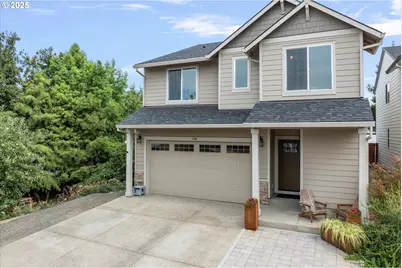 138 S 7th St, Carlton, OR 97111 - Photo 2