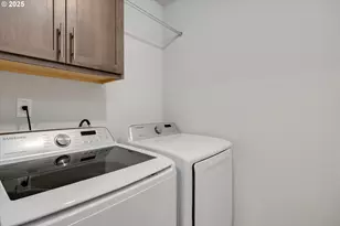 138 S 7th St, Carlton, OR 97111 - Photo 32