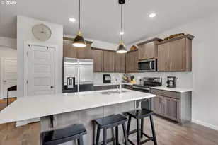 138 S 7th St, Carlton, OR 97111 - Photo 16