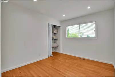 785 Marylhurst Dr, West Linn, OR 97068 - Photo 34