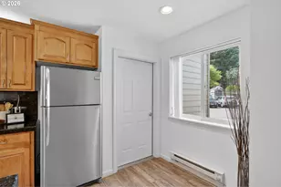 5225 Jean Rd, Lake Oswego, OR 97035 - Photo 10