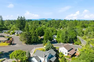 1629 SE Elliott Ave, Gresham, OR 97080 - Photo 4