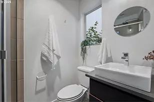 4303 SE Division St, Portland, OR 97206 - Photo 28
