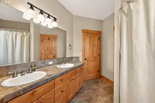 1663 NW Medinah Dr, McMinnville, OR 97128 - Photo 32